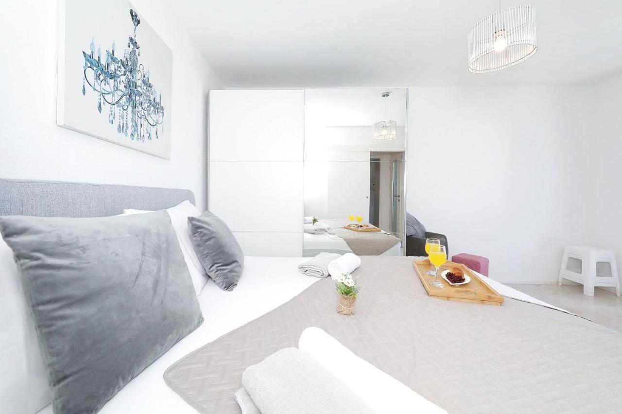 Holiday Home Maria One Minute From -Beach ซาดาร์ ภายนอก รูปภาพ