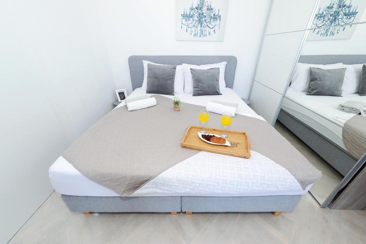 Holiday Home Maria One Minute From -Beach ซาดาร์ ภายนอก รูปภาพ