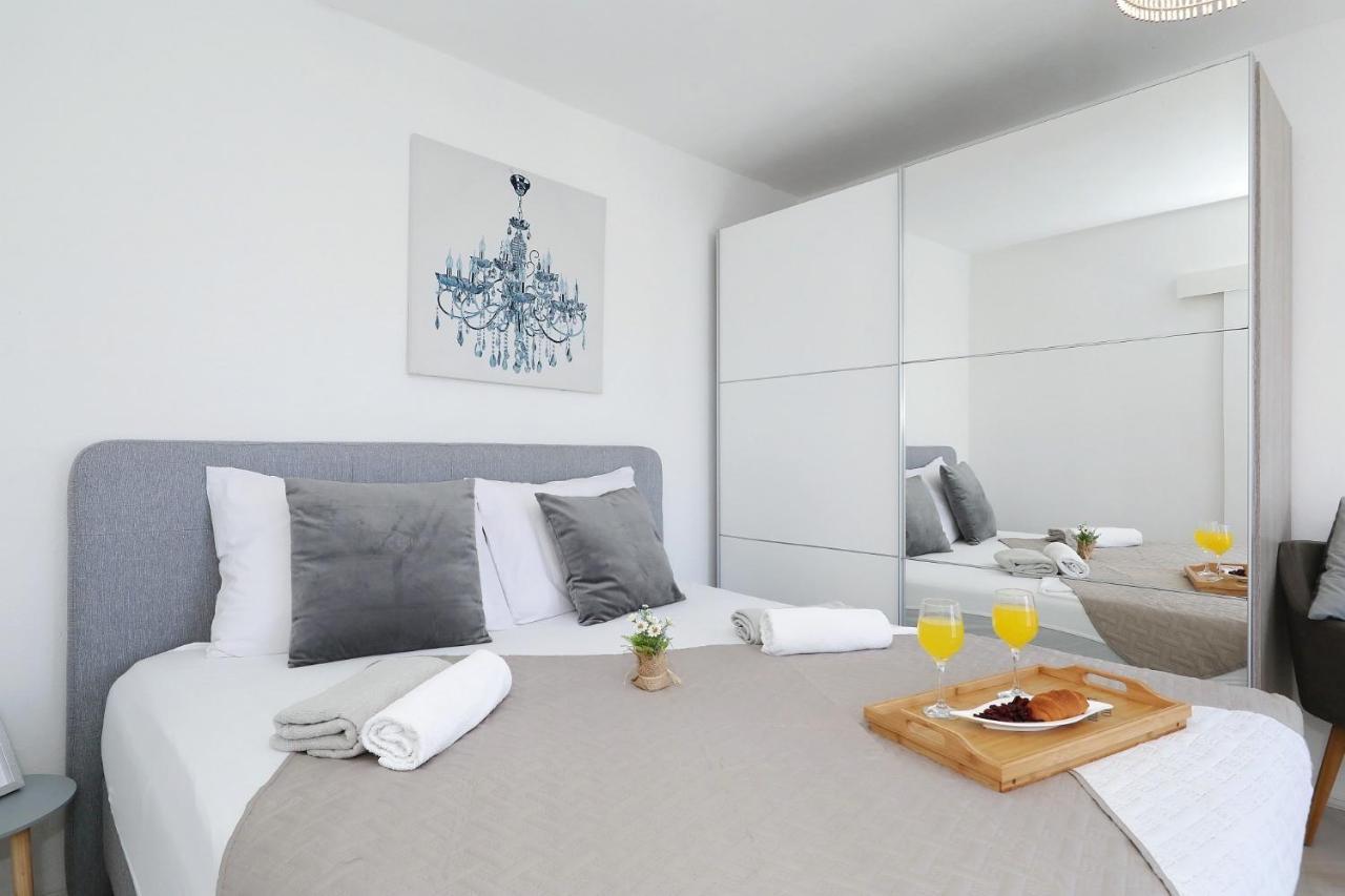 Holiday Home Maria One Minute From -Beach ซาดาร์ ภายนอก รูปภาพ